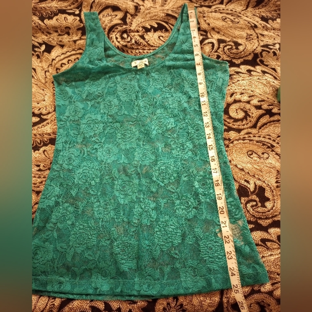 GUESS Lace Tank - Picture 4 of 4